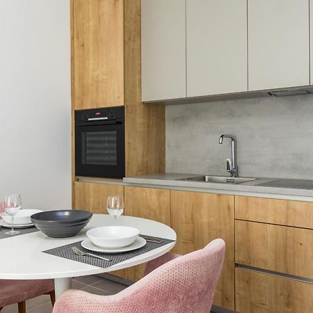 Luxury Apartments Magali ロヴィニ エクステリア 写真