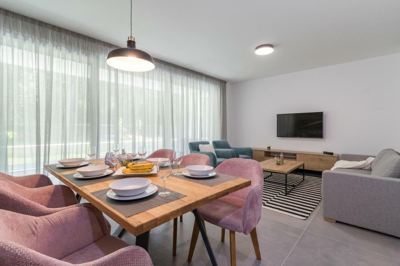 Luxury Apartments Magali ロヴィニ エクステリア 写真