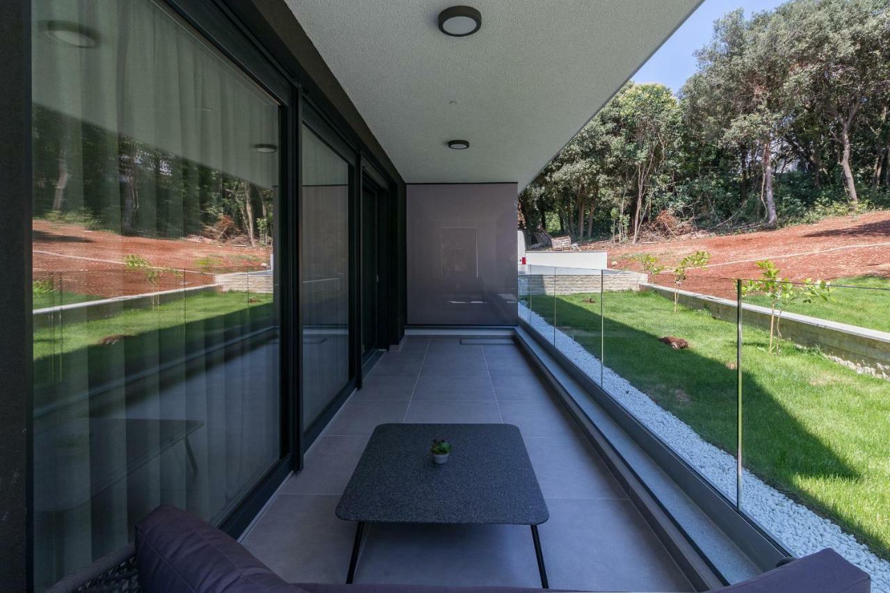 Luxury Apartments Magali ロヴィニ エクステリア 写真
